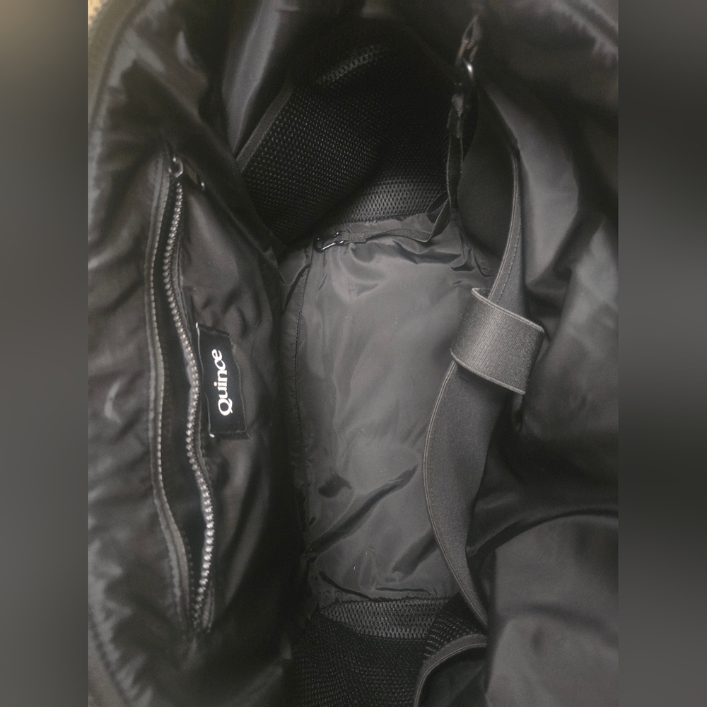 Quince All-Day Neoprene Tote Travel Bag - Picture 3 of 10